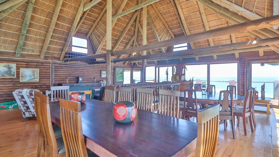 10 Bedroom Property for Sale in Dana Bay Western Cape